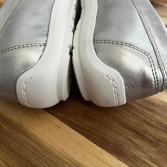 Ara The Alabama Sport Womens Loafer Flat Sz 6.5 Metallic Platinum Leather